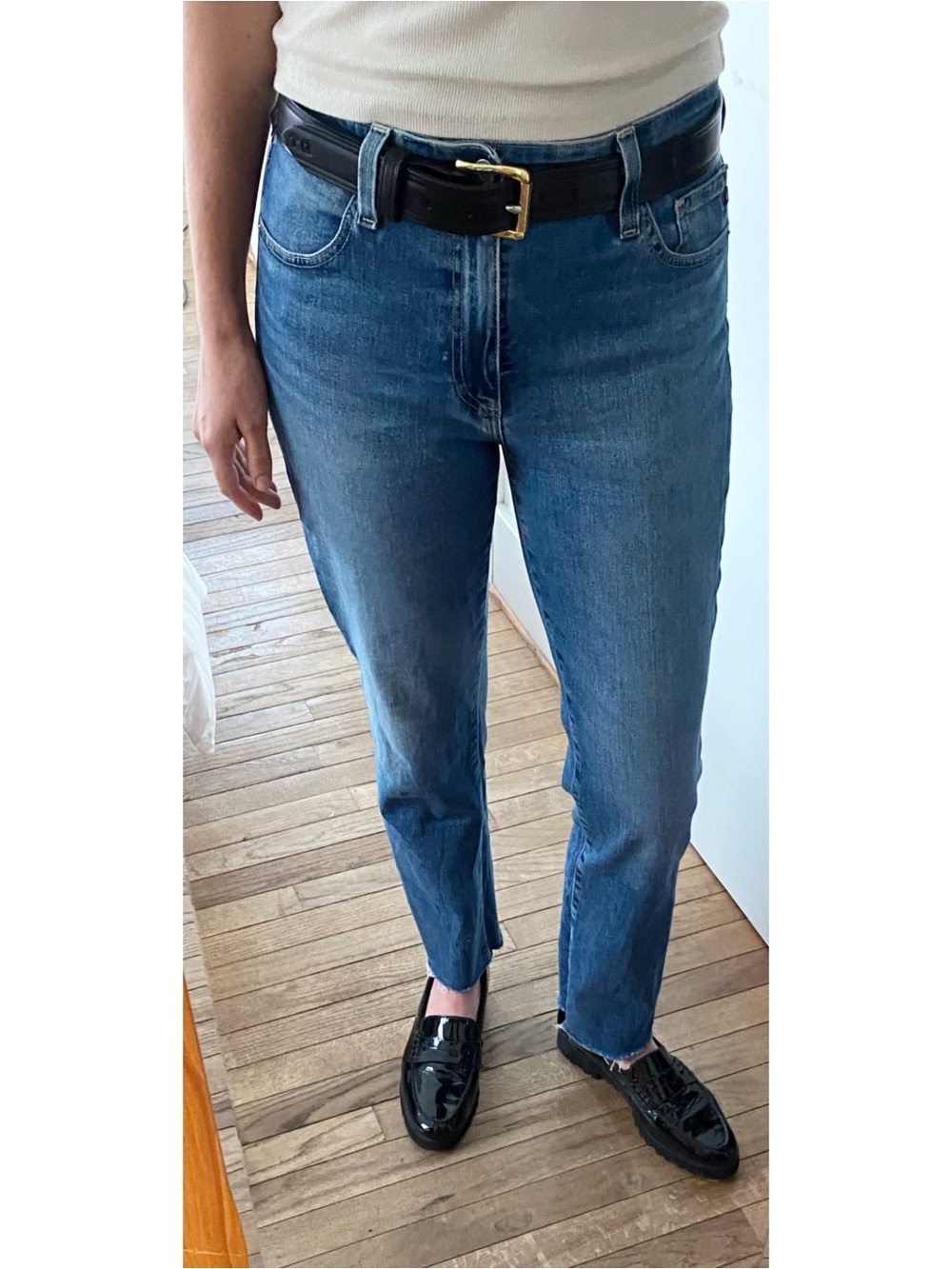 AG Adriano Goldschmied Mari Mid Rise Slim Straight Jeans Size 29 Raw Hem - Picture 4 of 8